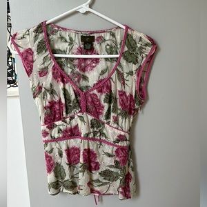 Vintage Anthropologie 2007-2008 peplum eyelet top